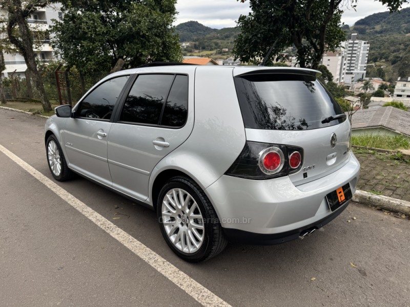 GOLF 1.6 MI SPORTLINE LIMITED EDITION 8V FLEX 4P MANUAL - 2014 - NOVA ARAçá