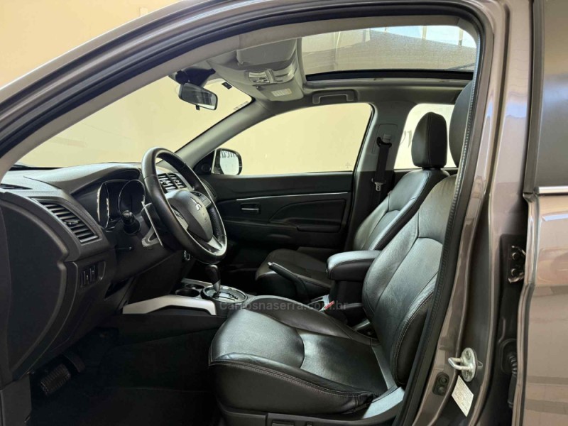 OUTLANDER 2.0 COMFORT 16V GASOLINA 4P AUTOMÁTICO - 2018 - PORTO ALEGRE