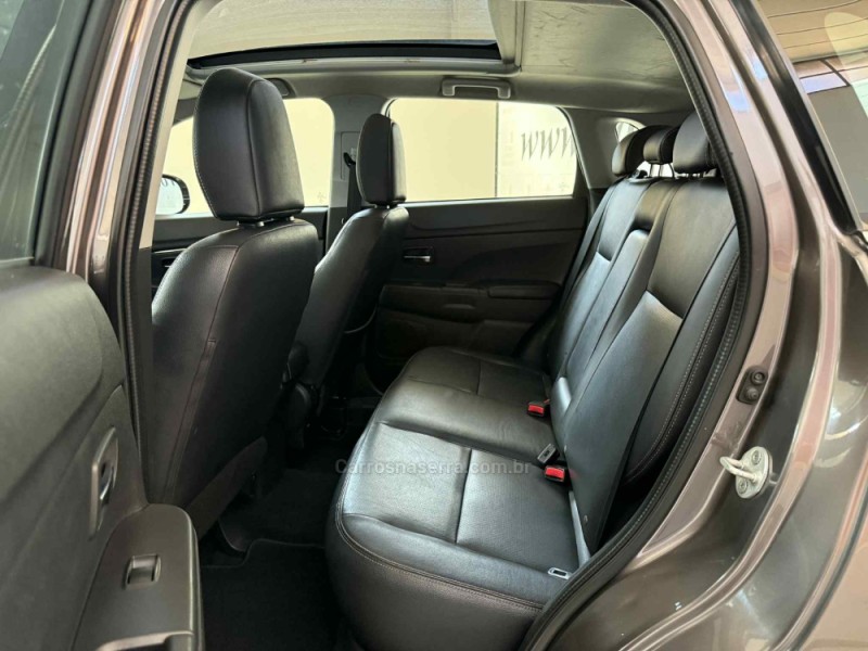 OUTLANDER 2.0 COMFORT 16V GASOLINA 4P AUTOMÁTICO - 2018 - PORTO ALEGRE