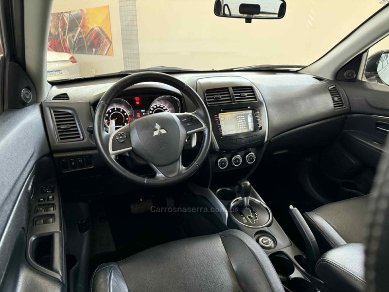 OUTLANDER 2.0 COMFORT 16V GASOLINA 4P AUTOMÁTICO - 2018 - PORTO ALEGRE