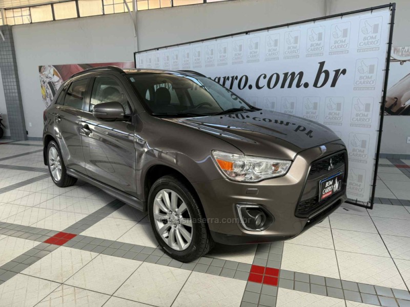 OUTLANDER 2.0 COMFORT 16V GASOLINA 4P AUTOMÁTICO - 2018 - PORTO ALEGRE