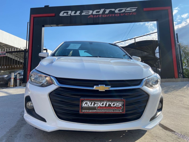 ONIX 1.0	PREMIER PLUS 12V TURBO FLEX 4P AUTOMÁTICO - 2022 - CAXIAS DO SUL