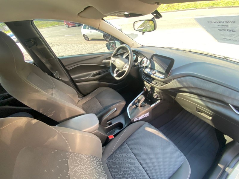 ONIX 1.0	PREMIER PLUS 12V TURBO FLEX 4P AUTOMÁTICO - 2022 - CAXIAS DO SUL