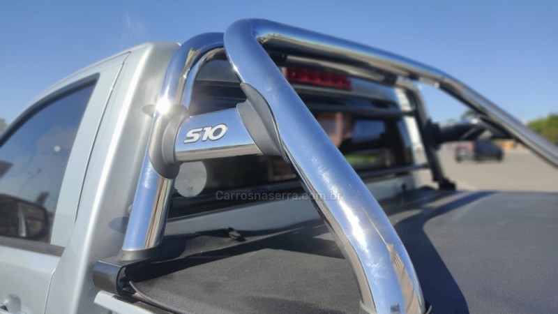 S10 2.4 MPFI LT 4X2 CS 8V FLEX 2P MANUAL - 2013 - SANTA CRUZ DO SUL