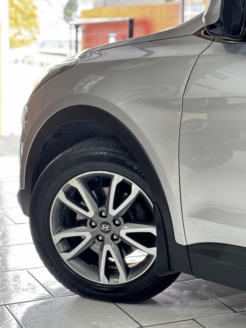 SANTA FÉ 3.3 MPFI 4X4 7 LUGARES V6 270CV GASOLINA 4P AUTOMÁTICO - 2014 - CAXIAS DO SUL