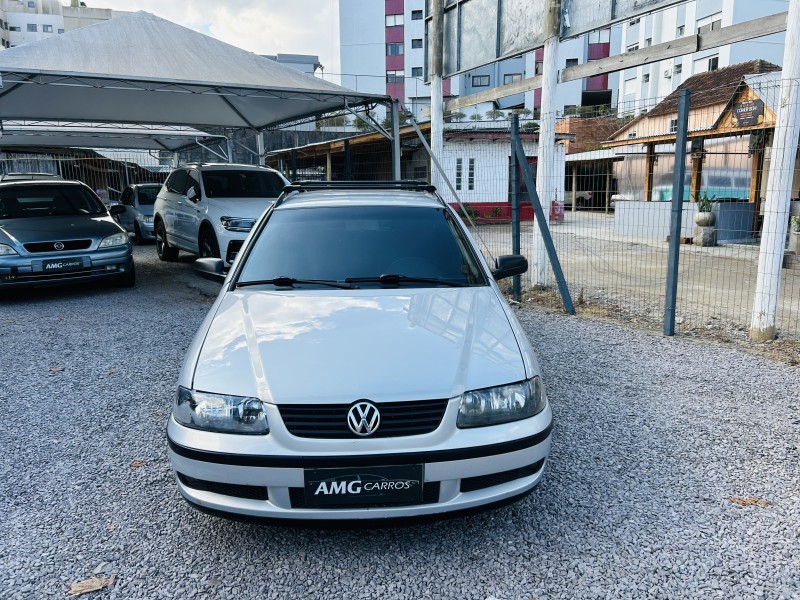 PARATI 1.8 MI PLUS 8V FLEX 4P MANUAL G.III - 2001 - CAXIAS DO SUL