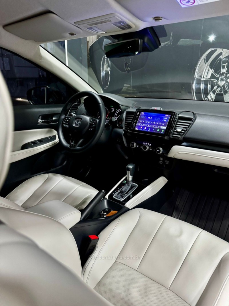 CITY 1.5 SEDAN TOURING 16V FLEX 4P AUTOMÁTICO - 2023 - CAXIAS DO SUL