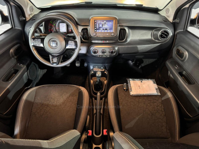 MOBI 1.0 TREKKING 8V FLEX 4P MANUAL - 2022 - NOVA PRATA