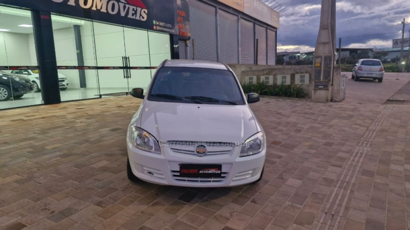 CELTA 1.0 MPFI SPIRIT 8V FLEX 4P MANUAL - 2011 - VACARIA