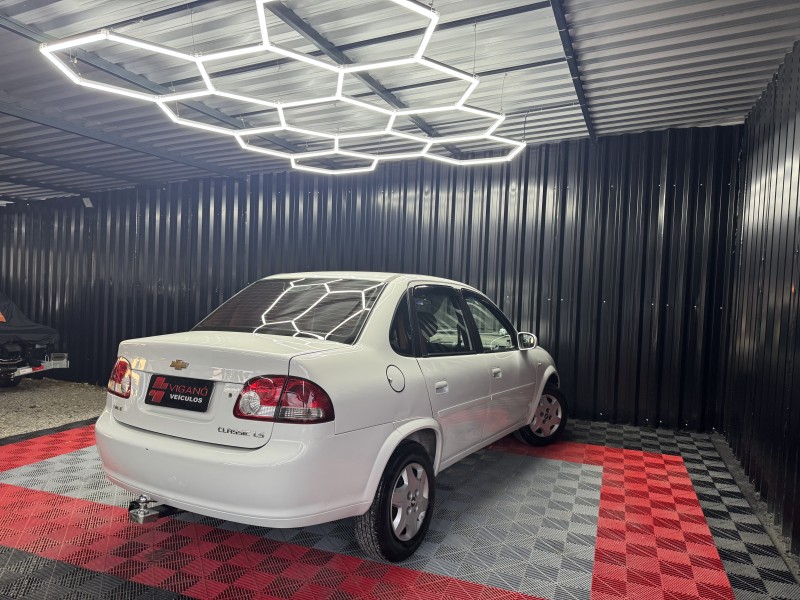 CLASSIC 1.0 MPFI LS 8V FLEX 4P MANUAL - 2014 - CAXIAS DO SUL