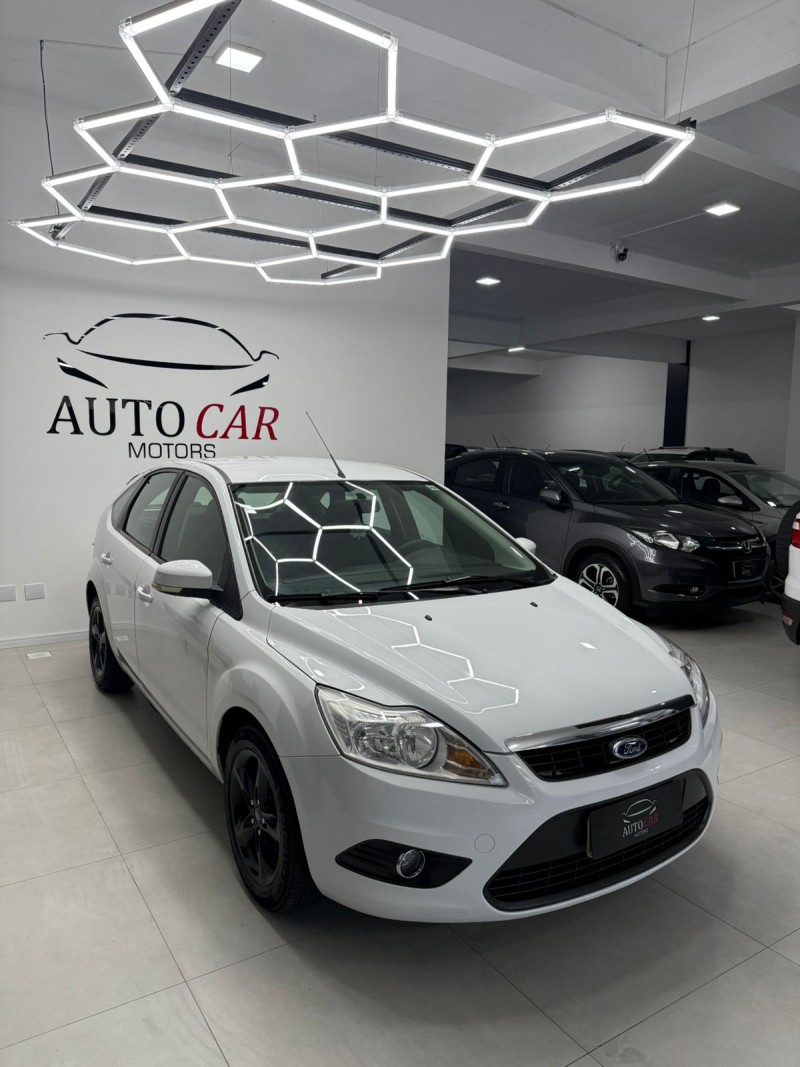 FOCUS 1.6 GLX 16V FLEX 4P MANUAL - 2011 - CAXIAS DO SUL
