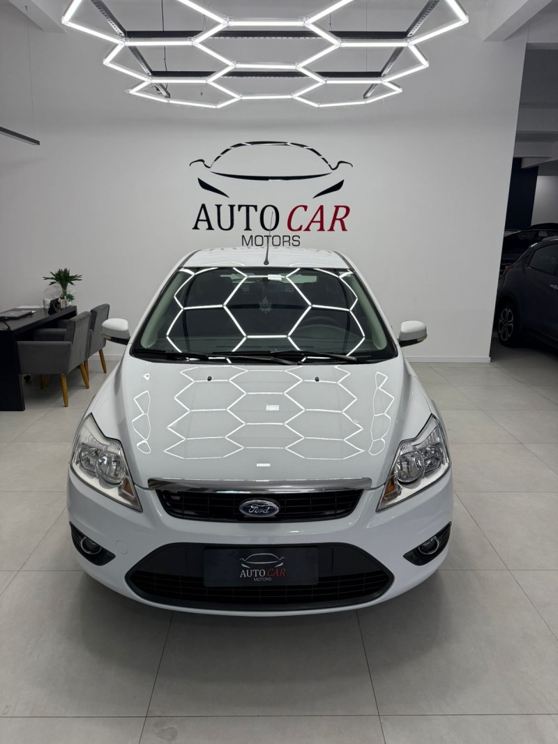 FOCUS 1.6 GLX 16V FLEX 4P MANUAL - 2011 - CAXIAS DO SUL