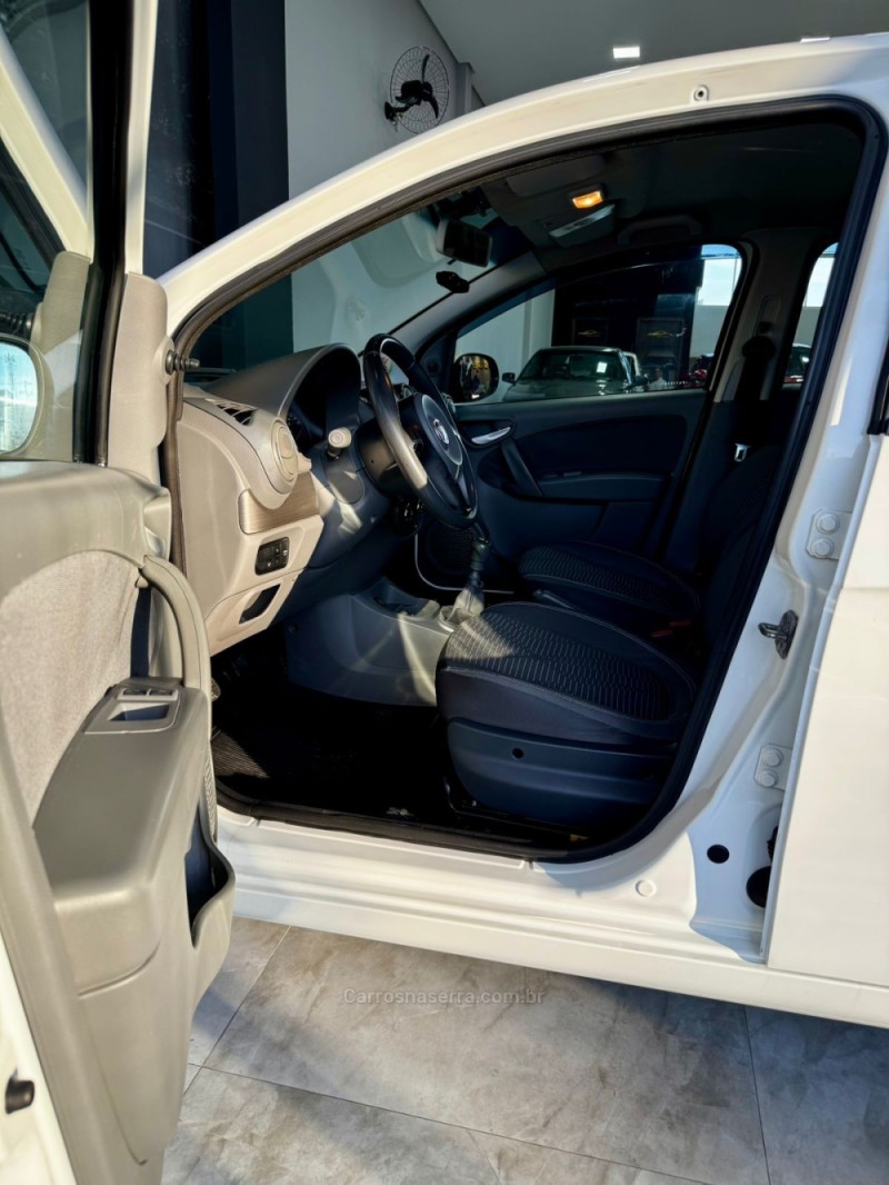 PALIO 1.0 MPI ATTRACTIVE 8V FLEX 4P MANUAL - 2015 - CAXIAS DO SUL