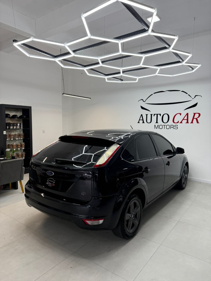 FOCUS 1.6 GLX 16V FLEX 4P MANUAL - 2011 - CAXIAS DO SUL