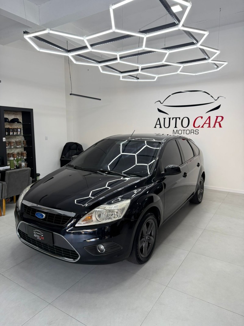 FOCUS 1.6 GLX 16V FLEX 4P MANUAL - 2011 - CAXIAS DO SUL