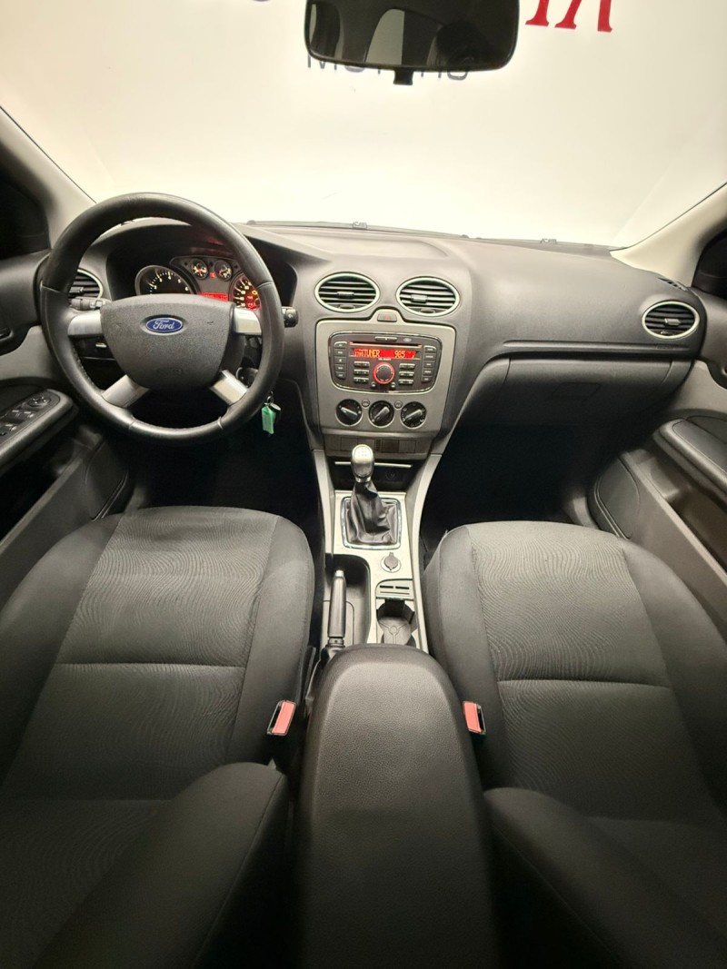 FOCUS 1.6 GLX 16V FLEX 4P MANUAL - 2011 - CAXIAS DO SUL