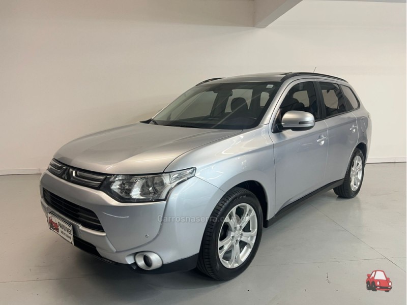 outlander 2.0 16v gasolina 4p automatico 2014 caxias do sul