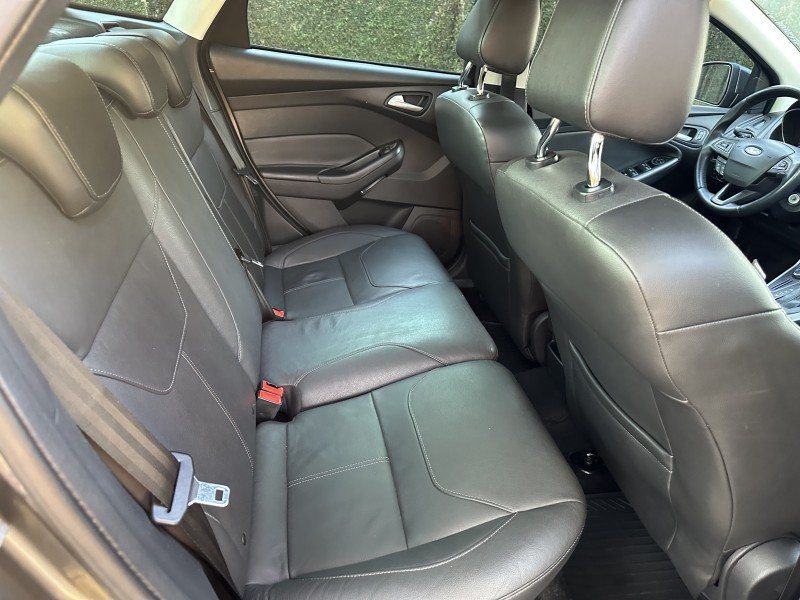 FOCUS 2.0 SE PLUS SEDAN 16V FLEX 4P AUTOMÁTICO - 2017 - CAXIAS DO SUL