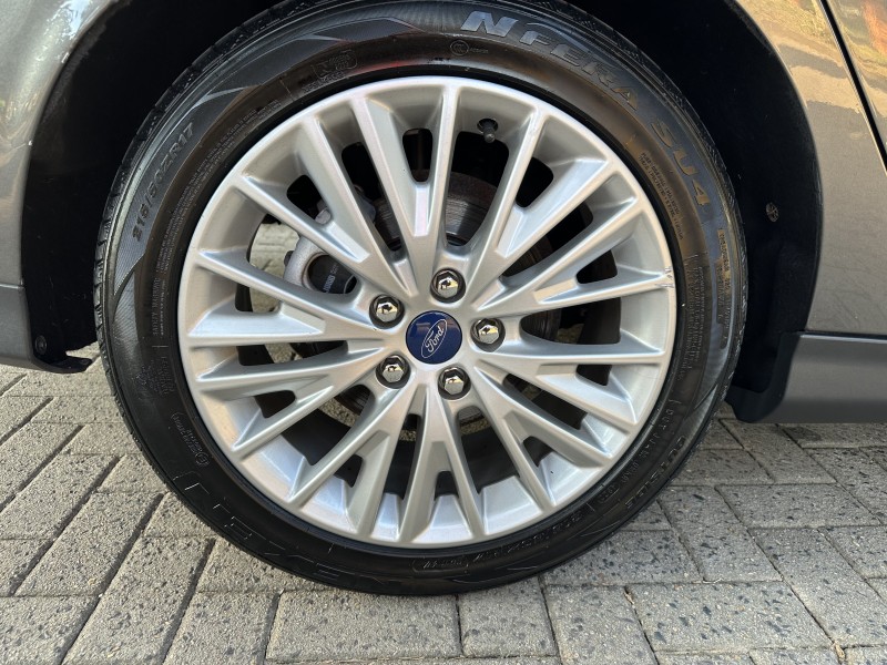 FOCUS 2.0 SE PLUS SEDAN 16V FLEX 4P AUTOMÁTICO - 2017 - CAXIAS DO SUL