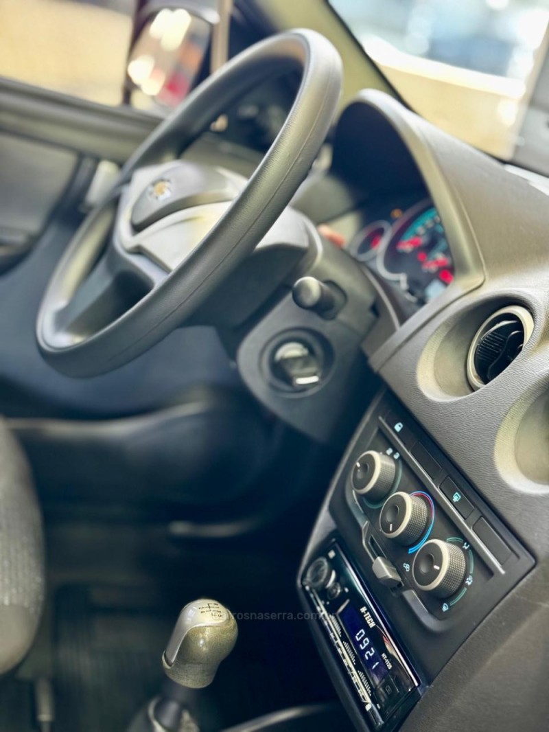 CELTA 1.0 MPFI LT 8V FLEX 4P MANUAL - 2013 - CAXIAS DO SUL
