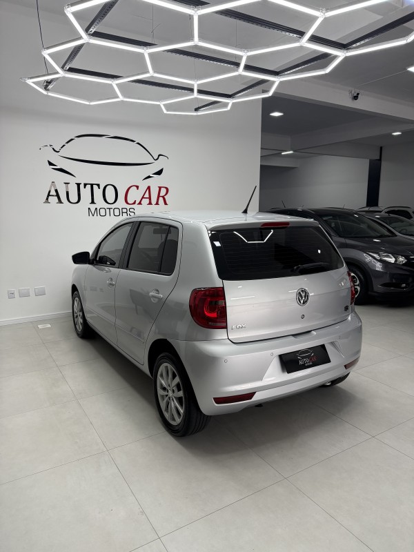 FOX 1.0 ITREND 8V FLEX 4P MANUAL - 2014 - CAXIAS DO SUL