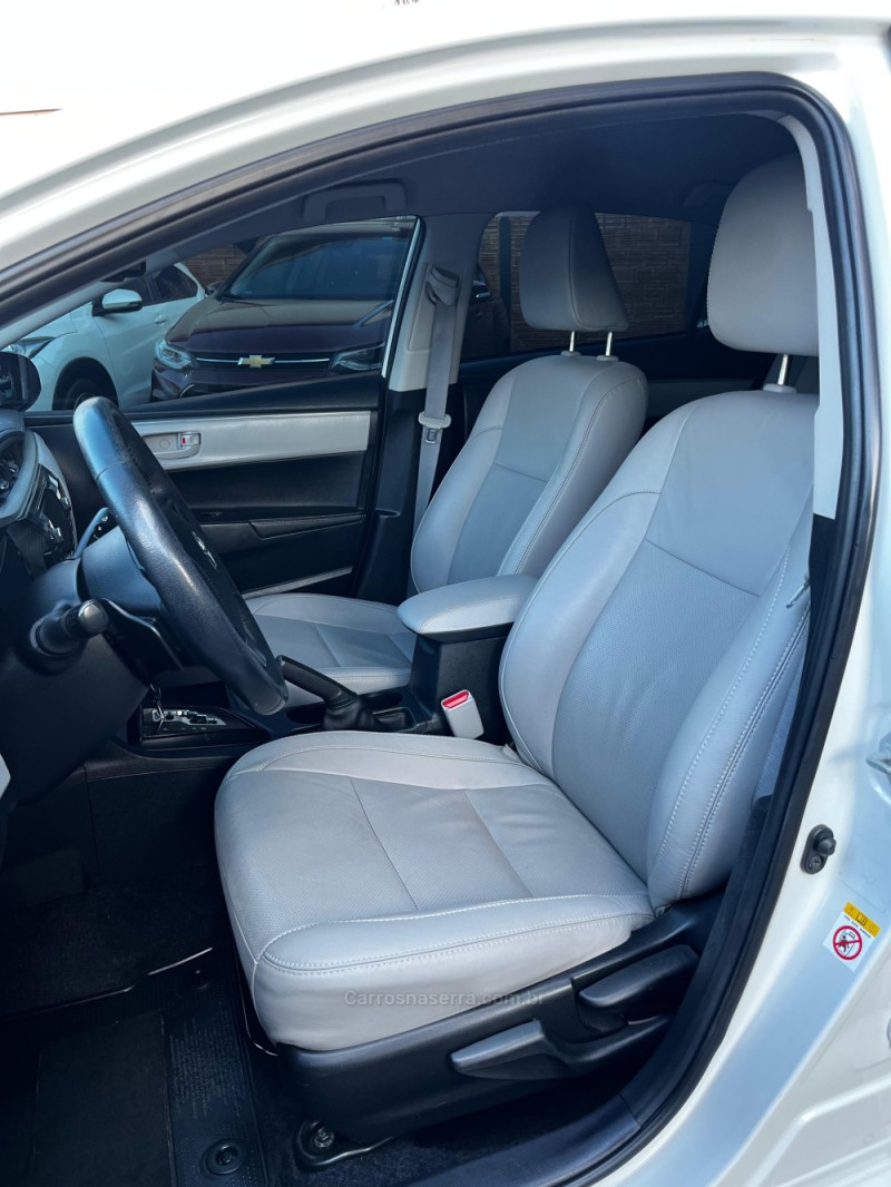 COROLLA 2.0 XEI 16V FLEX 4P AUTOMÁTICO - 2015 - LAJEADO
