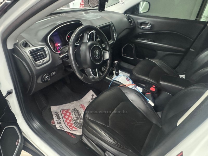 COMPASS 2.0 16V DIESEL LONGITUDE 4X4 AUTOMÁTICO - 2018 - CAXIAS DO SUL