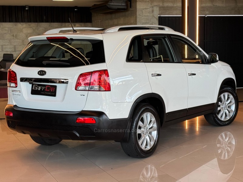 SORENTO 3.5 SORENTO V6 24V 4X2 7 LUGARES AUTOMÁTICO - 2012 - DOIS IRMãOS
