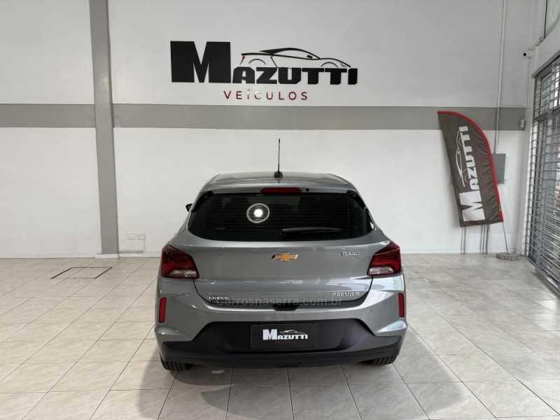 ONIX 1.0 PREMIER II 12V TURBO FLEX 4P AUTOMÁTICO - 2025 - BENTO GONçALVES