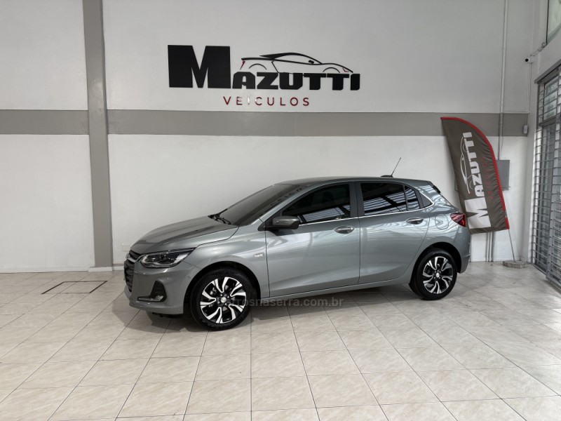 ONIX 1.0 PREMIER II 12V TURBO FLEX 4P AUTOMÁTICO - 2025 - BENTO GONçALVES
