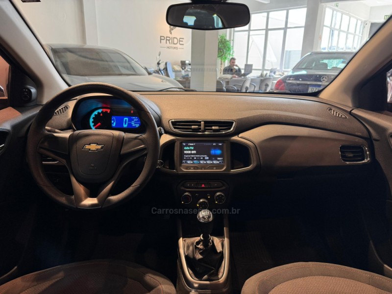 ONIX 1.4 MPFI LTZ 8V FLEX 4P MANUAL - 2015 - CAXIAS DO SUL