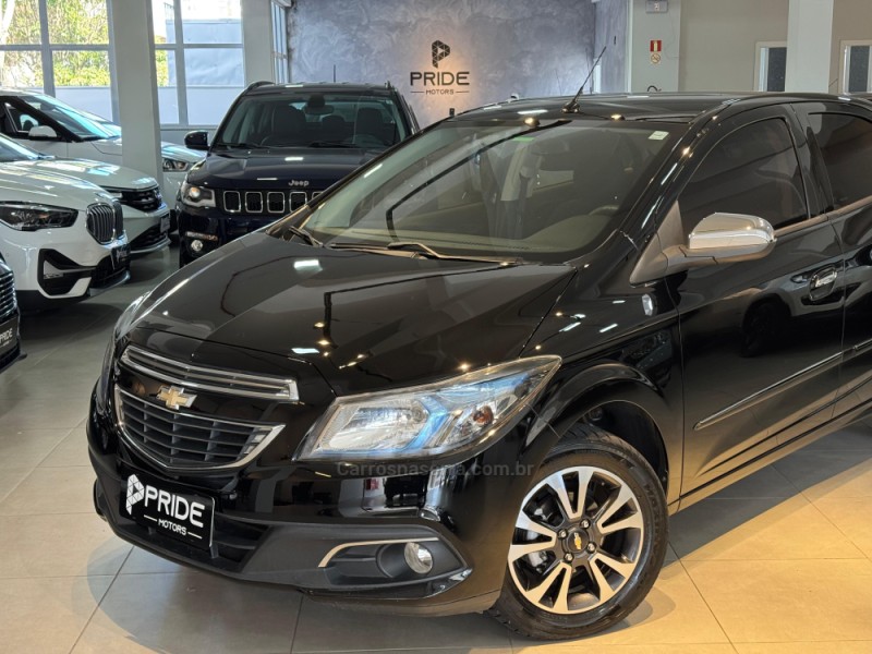 ONIX 1.4 MPFI LTZ 8V FLEX 4P MANUAL - 2015 - CAXIAS DO SUL