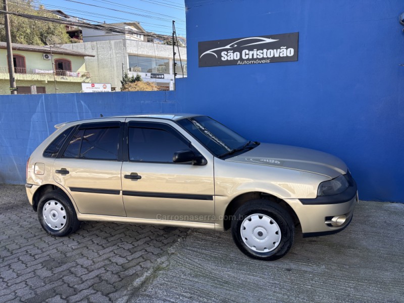 GOL 1.6 MI POWER 8V GASOLINA 4P MANUAL G.III - 2003 - CAXIAS DO SUL
