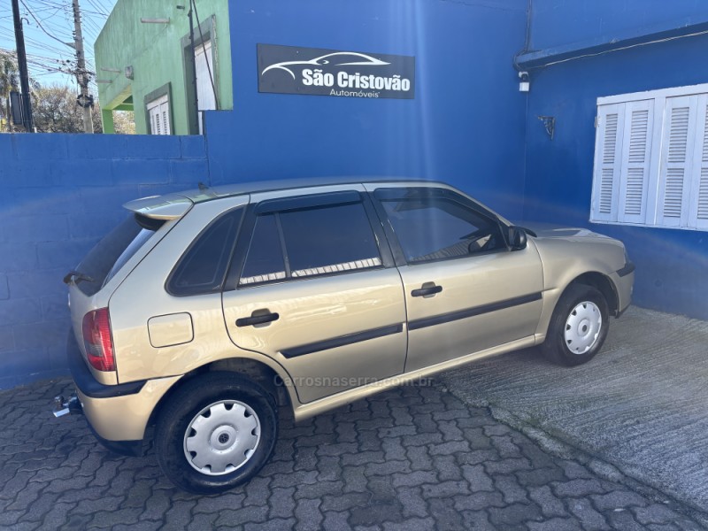 GOL 1.6 MI POWER 8V GASOLINA 4P MANUAL G.III - 2003 - CAXIAS DO SUL
