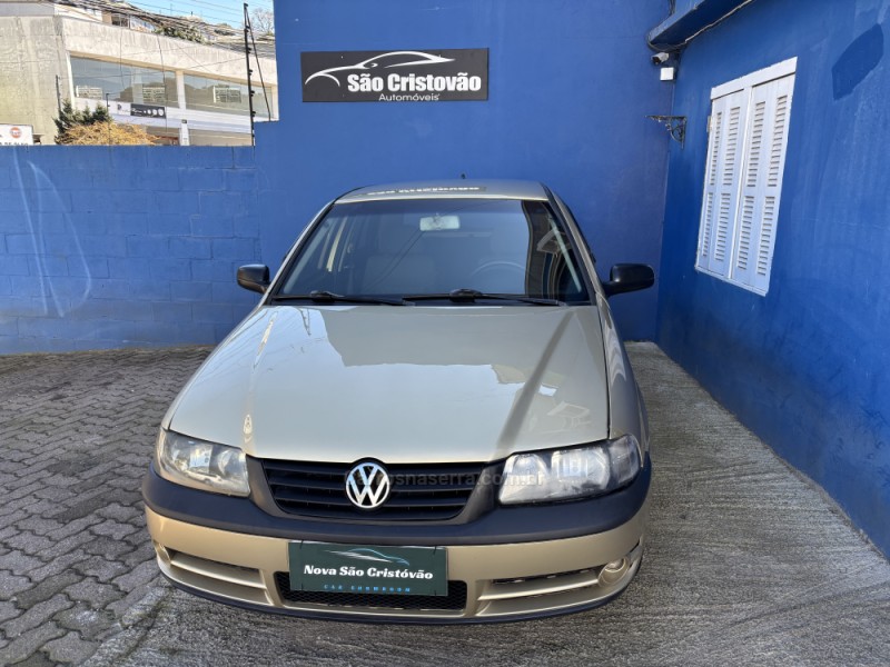 GOL 1.6 MI POWER 8V GASOLINA 4P MANUAL G.III - 2003 - CAXIAS DO SUL