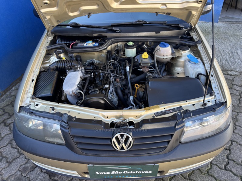 GOL 1.6 MI POWER 8V GASOLINA 4P MANUAL G.III - 2003 - CAXIAS DO SUL