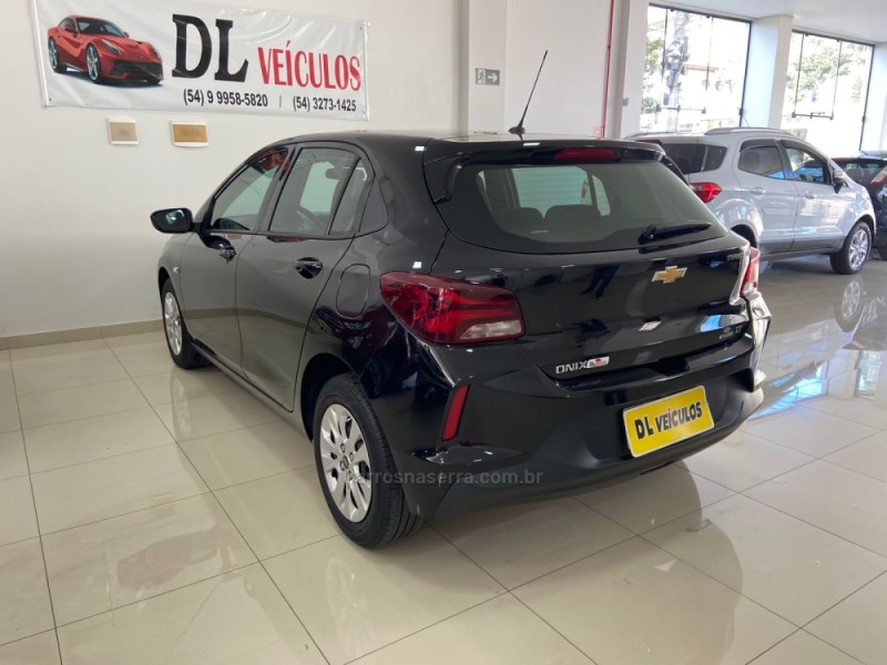 ONIX 1.0 LT2 FLEX 4P MANUAL - 2020 - NOVA BASSANO