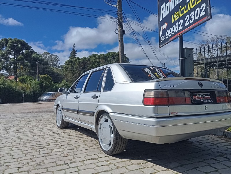 SANTANA 2.0 GLSI 8V GASOLINA 4P MANUAL - 1996 - CAXIAS DO SUL