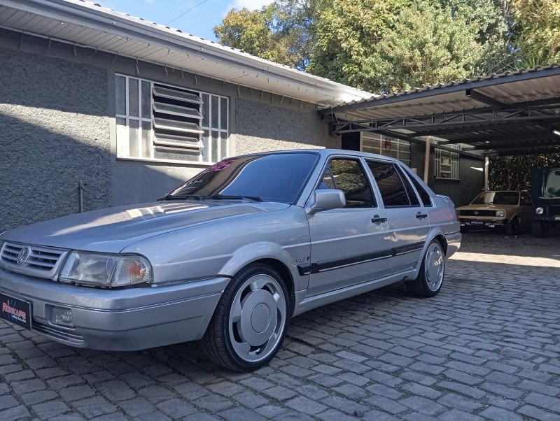 SANTANA 2.0 GLSI 8V GASOLINA 4P MANUAL - 1996 - CAXIAS DO SUL