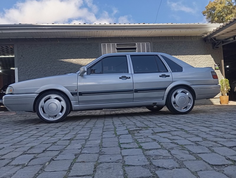 SANTANA 2.0 GLSI 8V GASOLINA 4P MANUAL - 1996 - CAXIAS DO SUL