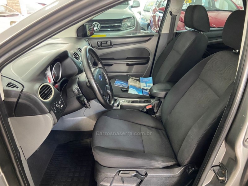 FOCUS 2.0 GLX SEDAN 16V FLEX 4P AUTOMÁTICO - 2013 - NOVA BASSANO