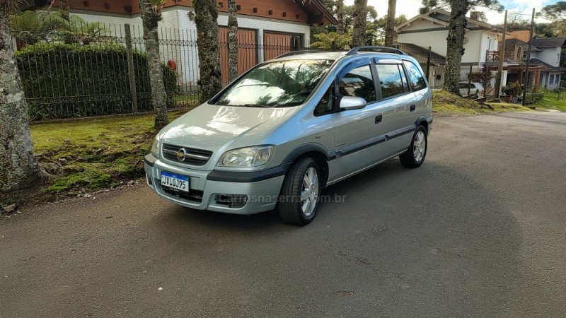 ZAFIRA 2.0 MPFI EXPRESSION 8V FLEX 4P AUTOMÁTICO - 2009 - GRAMADO