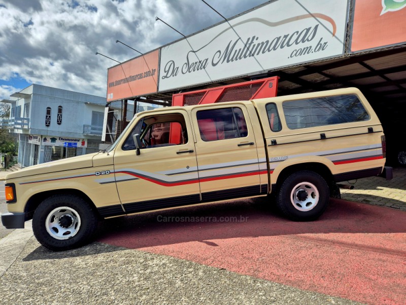 D20 4.0 CUSTOM DE LUXE CD 8V DIESEL 4P MANUAL - 1989 - FARROUPILHA