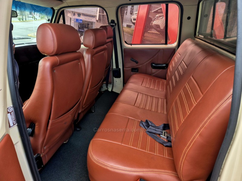 D20 4.0 CUSTOM DE LUXE CD 8V DIESEL 4P MANUAL - 1989 - FARROUPILHA