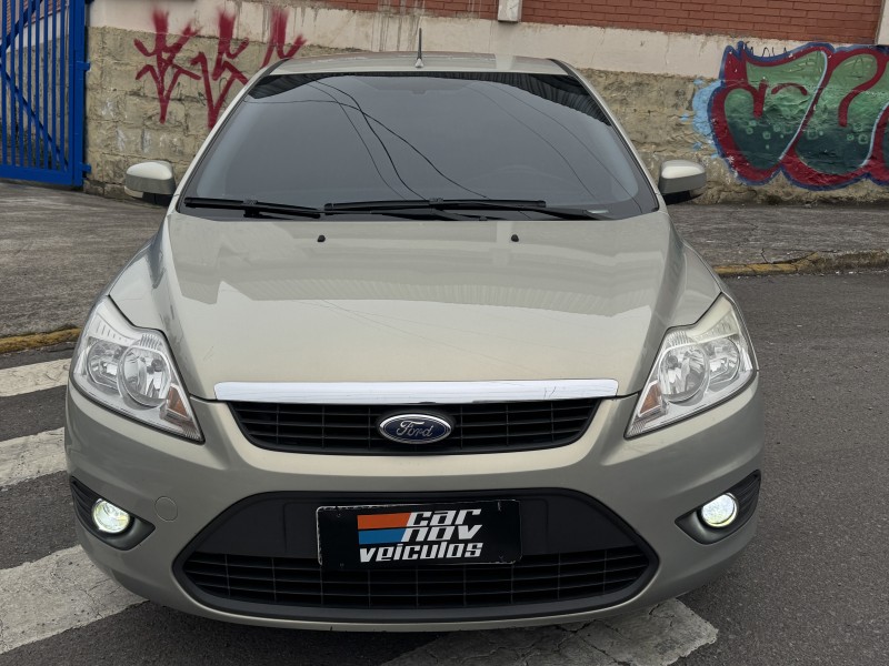 FOCUS 1.6 GLX 16V FLEX 4P MANUAL - 2011 - CAXIAS DO SUL