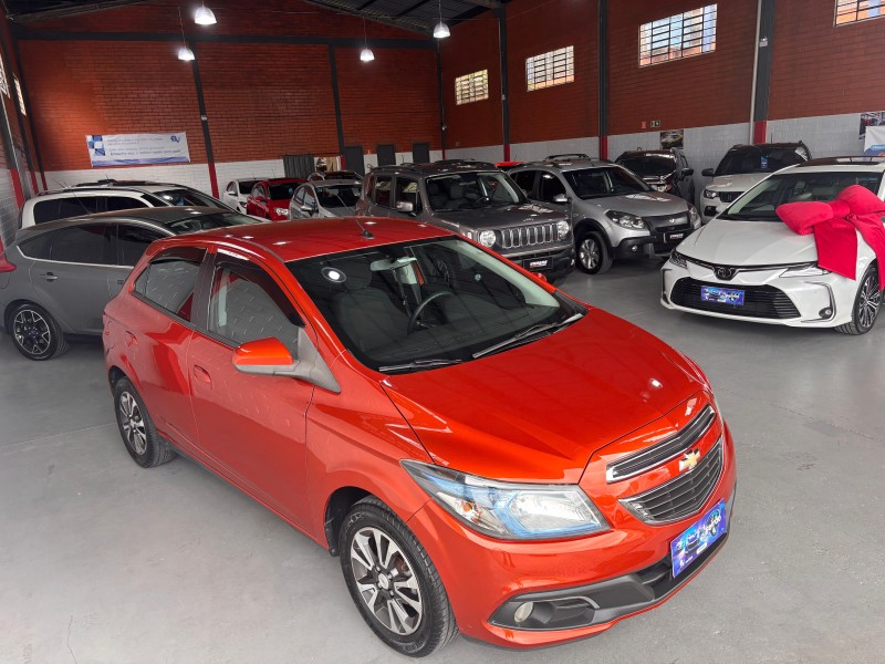 ONIX 1.4 MPFI LT 8V FLEX 4P MANUAL - 2013 - CAXIAS DO SUL