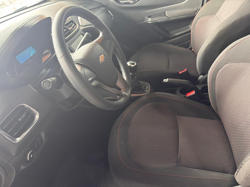 ONIX 1.4 MPFI LT 8V FLEX 4P MANUAL - 2013 - CAXIAS DO SUL