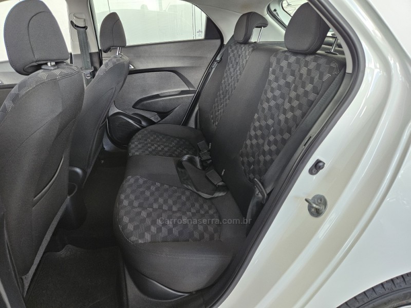 HB20 1.6 COMFORT 16V FLEX 4P MANUAL - 2016 - TAPEJARA