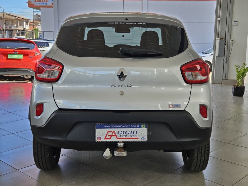 KWID 1.0 12V SCE FLEX ZEN MANUAL - 2023 - TAPEJARA