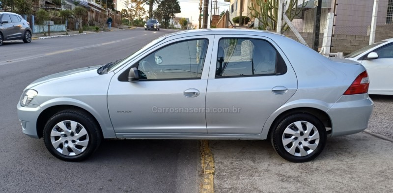 PRISMA 1.4 MPFI MAXX 8V FLEX 4P MANUAL - 2009 - FARROUPILHA